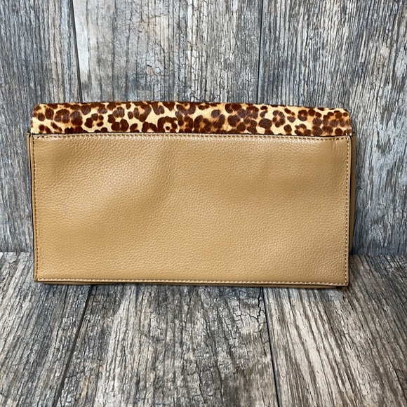 Vince Camuto Kimi clutch leather purse leopard - Picture 3 of 16